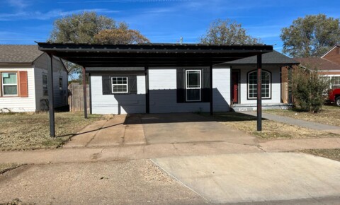 Houses Near TTUHSC Available now furnished 4 bedroom 2 bathroom home fully updated with utilities for $2500.00 month.  for Texas Tech University Health Sciences Center Students in Lubbock, TX