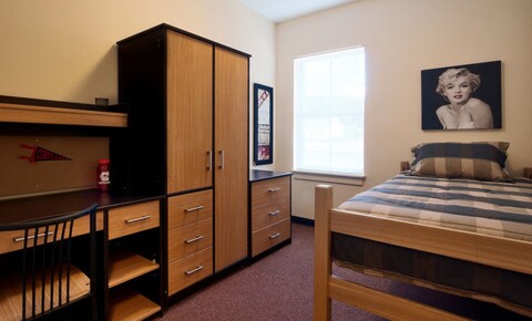 Apartments Near New York College Suites at Cortland for New York Students in , NY
