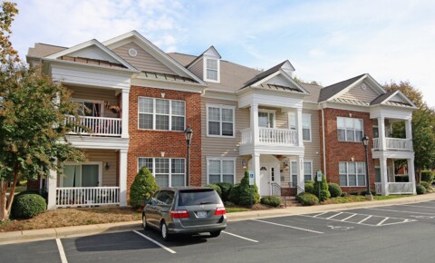 Apartments Near Virginia Sunlit Condo With Easy Access to Rt 29 for Virginia Students in , VA