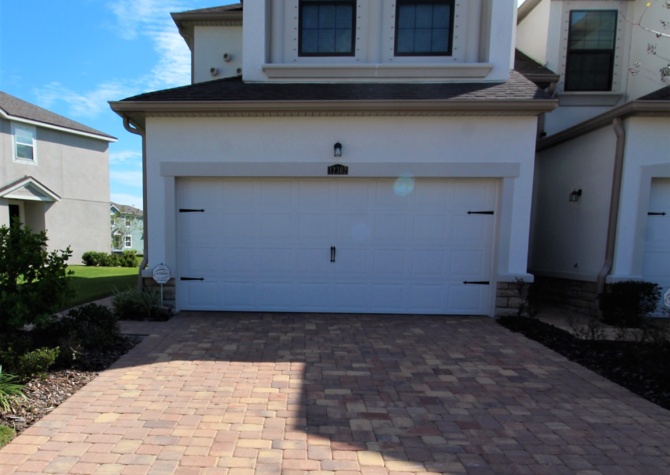 Houses Near 3 Bed, 2.5 Bath Townhome in Harmony at Lakewood Ranch!