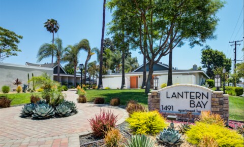 Apartments Near Orange Coast College  Lantern Bay Apartment Homes for Orange Coast College  Students in Costa Mesa, CA